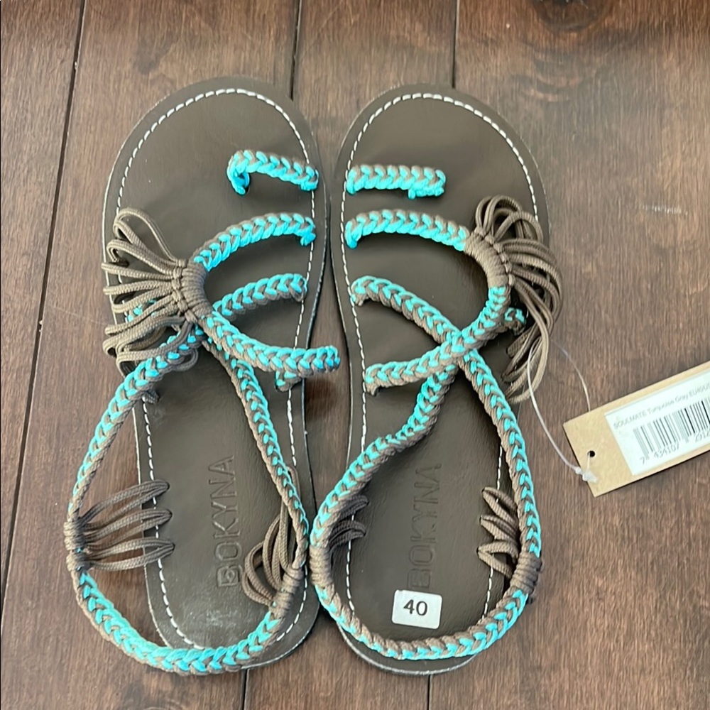 Women's Sandals - Brown and Turquoise